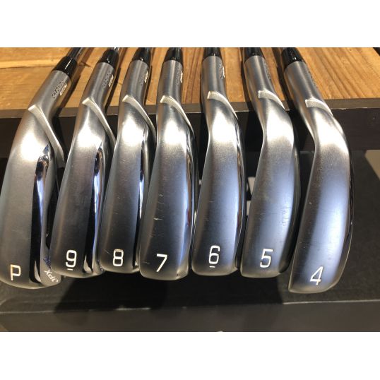 JPX 900 Hot Metal Iron Steel Shafts Right Regular Nippon Modus 3 Tour 4-PW (Used - Excellent)