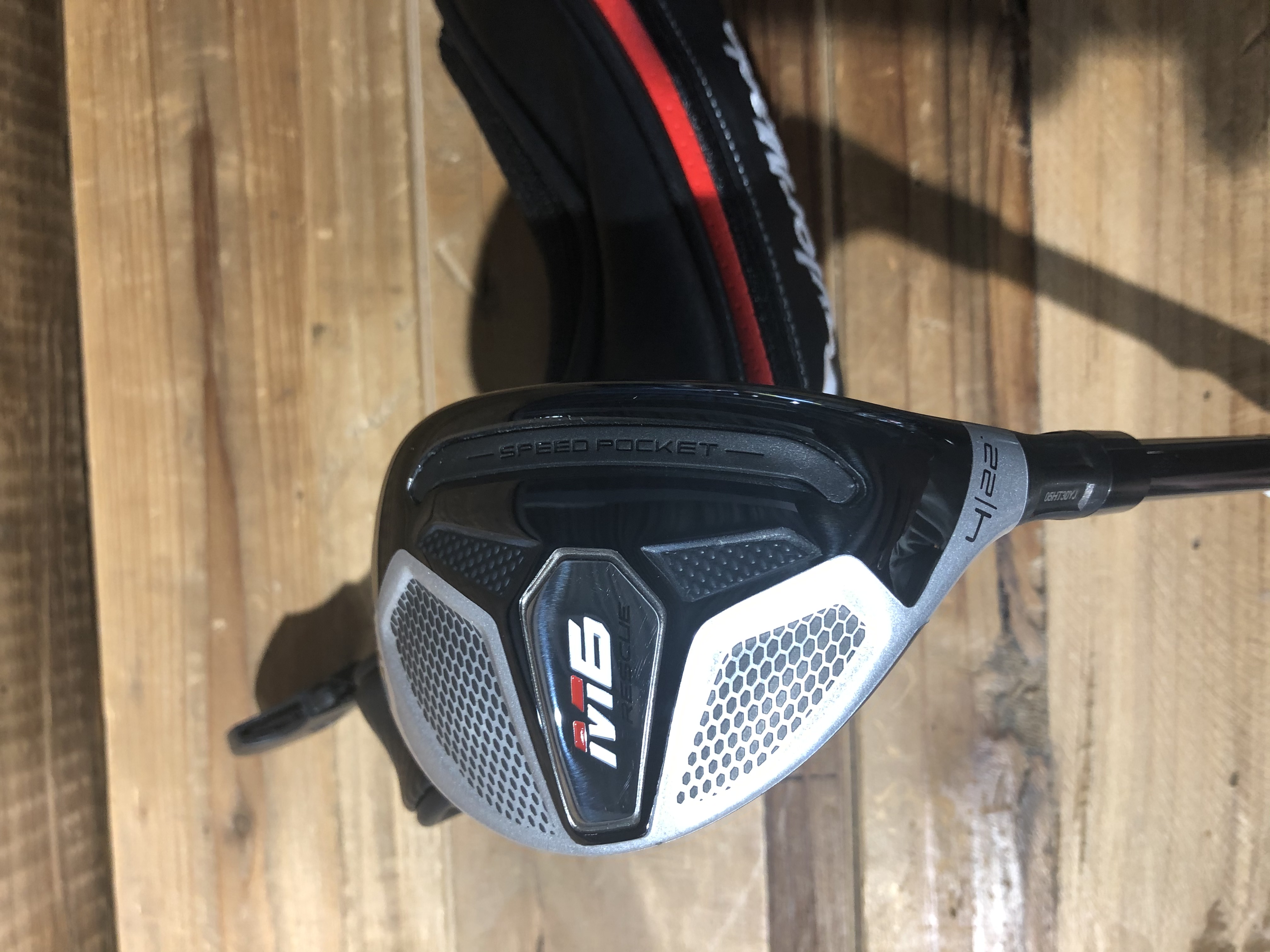 TaylorMade M6 Rescue Club Right 4 Hybrid-22 Degree Regular