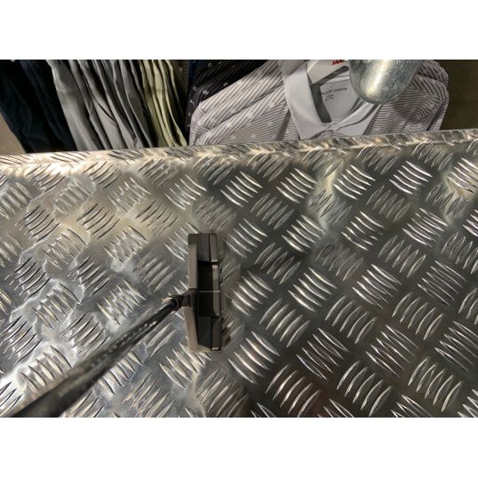 Truss Blade 1 CS Putter Right 34 (Ex display)