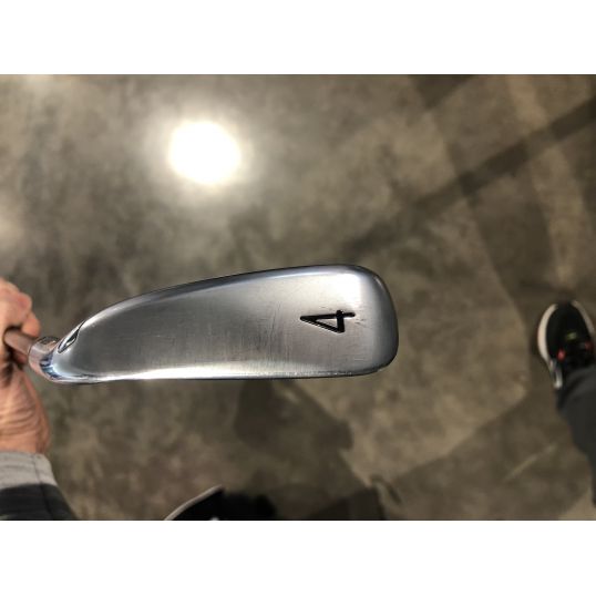 U-510 Utility Iron Graphite Shaft Right 22 degree Regular HZRDUS Smoke Black 80 (Used - Excellent)