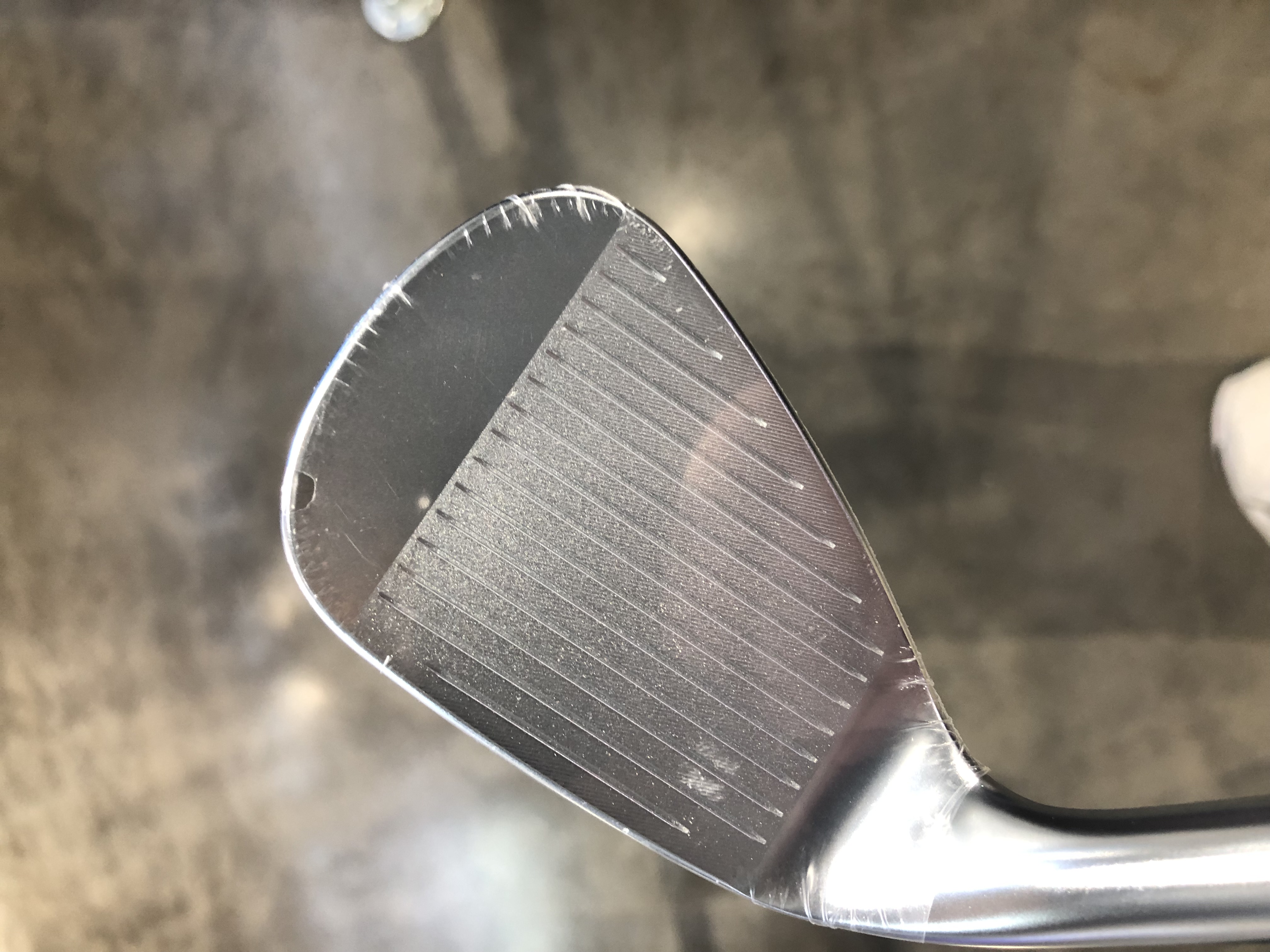 Product Image for Mack Daddy 5 Jaws Tour Grey Steel Wedge Right 48 10 CUSTOM S-Grind (Custom 29705) (Ex display)