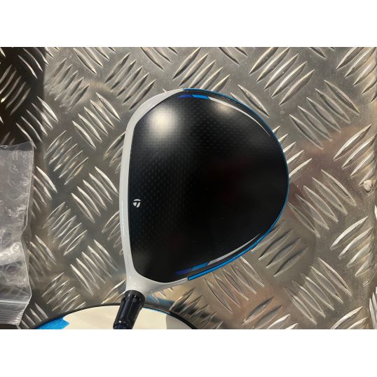 SIM 2 Max Driver Right 10.5 Stiff Ventus Blue 5 (Used - Excellent)