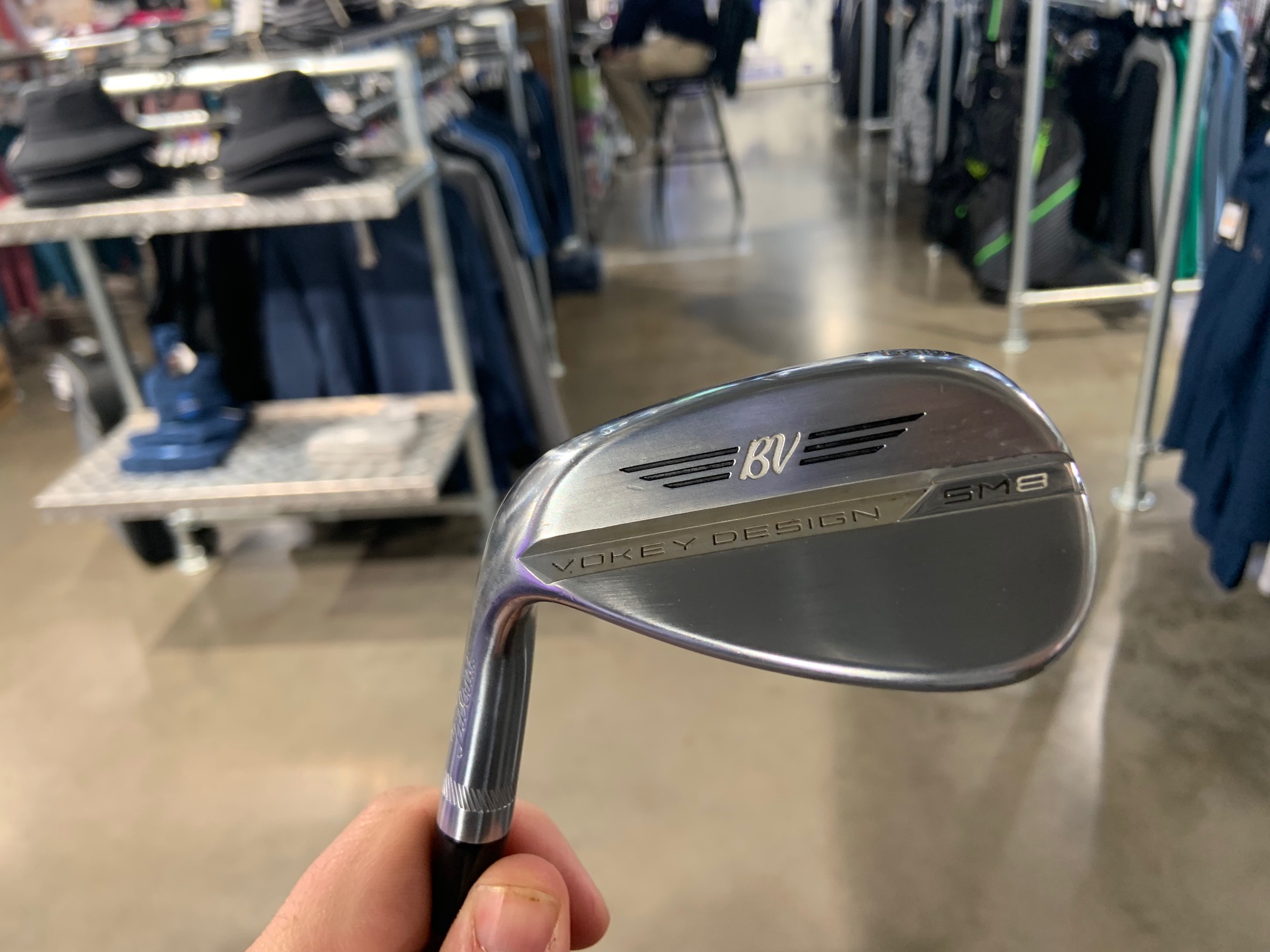 Product Image for Vokey SM8 Tour Chrome Wedge Left 52 8 F-Grind Wedge Dynamic Gold Wedge (Used - Excellent)