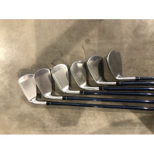 SIM 2 Max OS Graphite Irons Right CUSTOM 6-PW+SW (Custom 32170) (Used - Very Good)