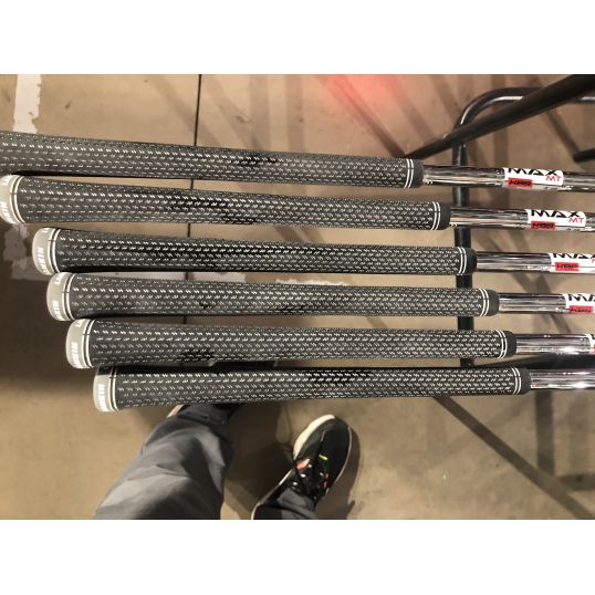 SIM 2 Max OS Steel Irons Right Regular KBS Max MT 85 5-PW (Used - Excellent)