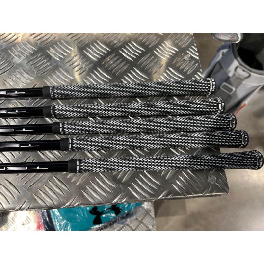 T200 Irons Graphite Shafts Right CUSTOM 6-PW (Custom 34126) (Ex display)