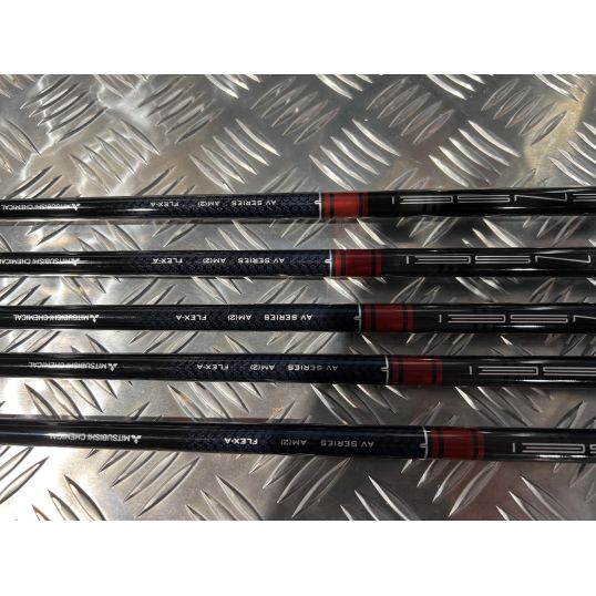 T200 Irons Graphite Shafts Right CUSTOM 6-PW (Custom 34126) (Ex display)
