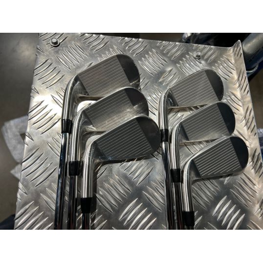 T300 Irons Steel Shafts Right CUSTOM 5-PW (Custom 34132) (Ex display)