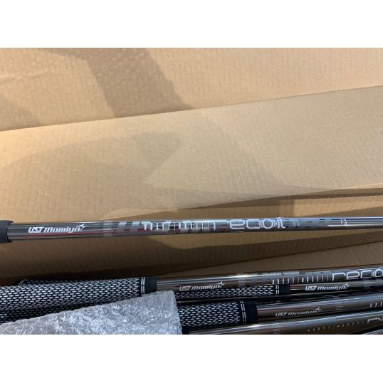 T200 Irons Graphite Shafts Right CUSTOM CUSTOM 5-PW+W (Custom 34144) (Ex display)