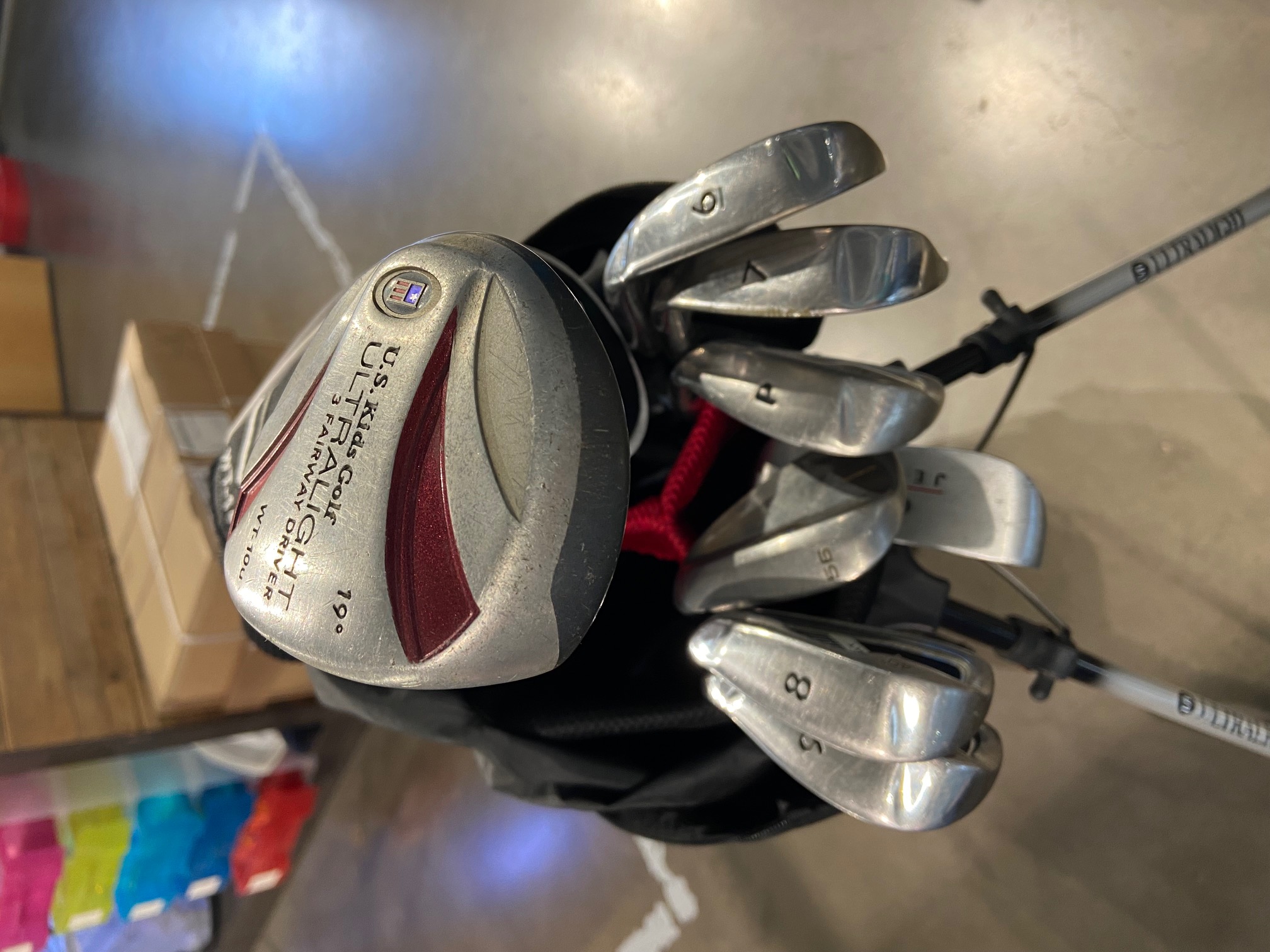Product Image for UltraLight Junior Golf Sets 2020 Right 60" Maroon 5 Club Stand Bag Grey/Maroon (Used - Excellent)