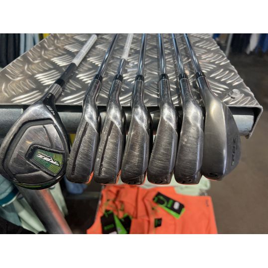 RBZ Speedlite Irons Hybrid Putter and Bag Right Regular TaylorMade RBZ Speedlite 6-PW+SW 4 Hybrid 22 Degree MO 32 Putter 34 Inch Black Green (Used - 2 Star)