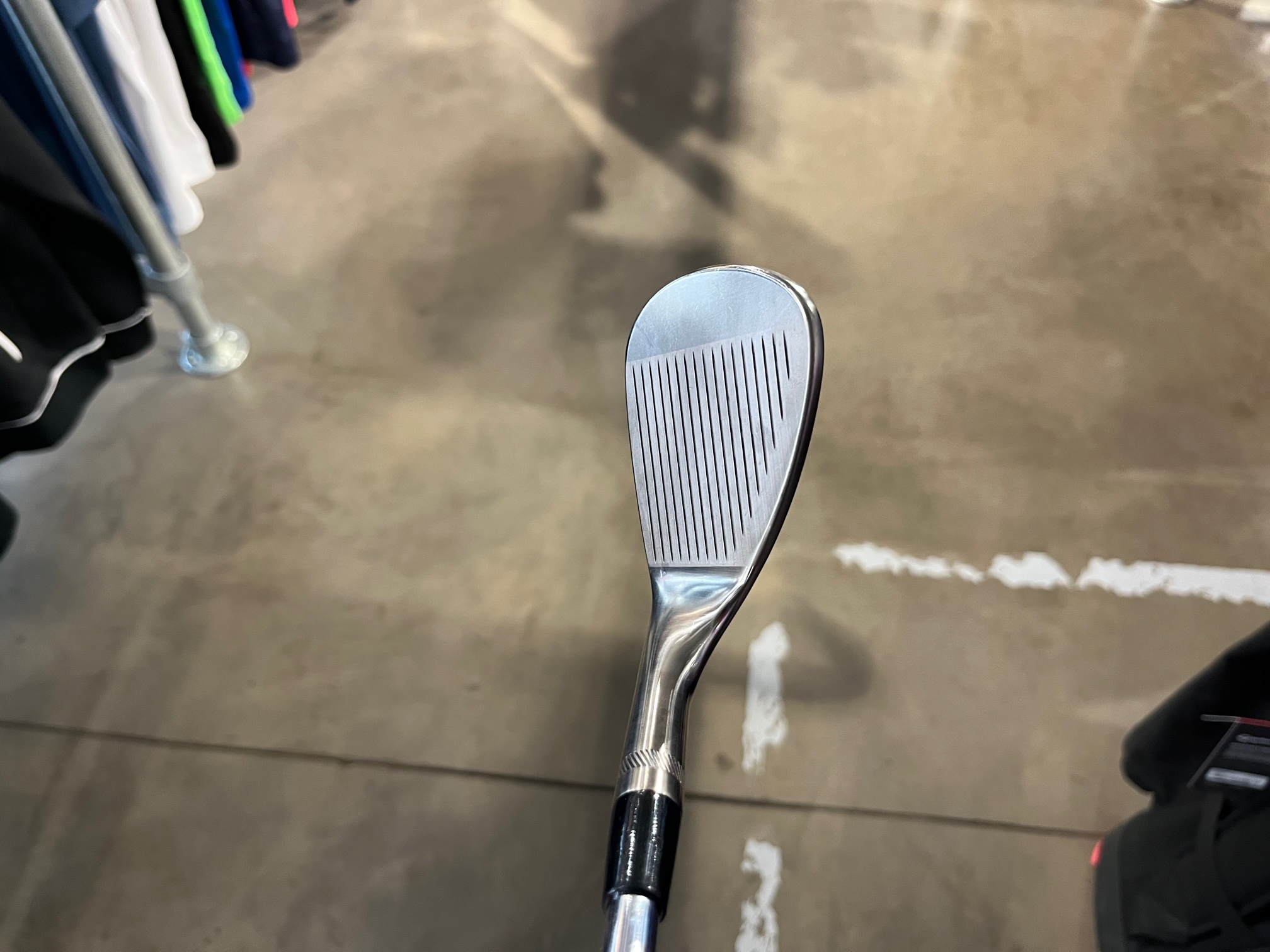 Product Image for Vokey SM8 Brushed Steel Wedge Right 54 14 F-Grind Wedge Dynamic Gold Wedge (Used - 4 Star)