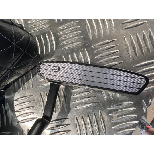 King GrandSport-35 Armlock Putter Right 41 (Used - 5 Star)