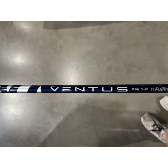 SIM 2 Max Fairway Wood Right 7 Wood-21 Degree Regular Ventus Blue 5 (Used - 3 Star)