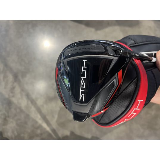 Stealth Driver Right 10.5 Stiff Fujikura Ventus Red 5 (Used - 5 Star)