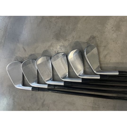 TaylorMade P790 2019 Iron Set 5-PW UST Mamiya Recoil ES 760 F3 Regular