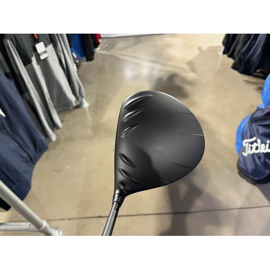 G425 Max Driver Right 9 Stiff Aldila Rogue White 130 MSI 70 (Used - 4 Star)