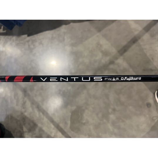 Stealth Fairway Right 7 Wood-21 Degree Regular Fujikura Ventus Red 5 (Used - 3 Star)