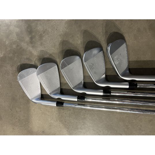 i525 Steel Irons Right CUSTOM 6-PW (Custom 34900) (Used - 4 Star)