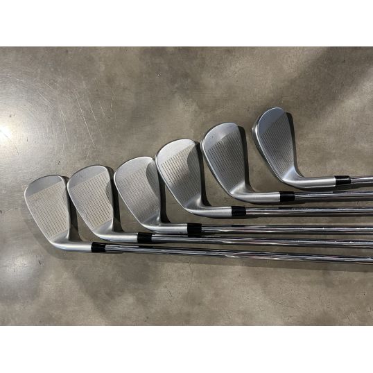 Launcher CBX Irons Steel Shafts Right Regular Dynamic Gold DST 98 5-PW (Used - 3 Star)