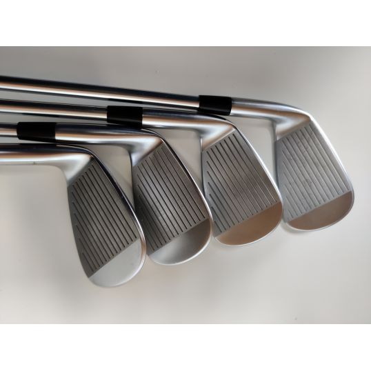 JPX 921 Forged Irons Steel Shafts Right Regular Project X IO 5.5 4-PW (Used - 4 Star)