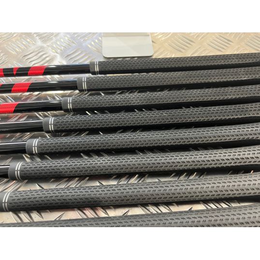 TaylorMade Stealth Irons Graphite Shafts Right Regular Fujikura Ventus ...