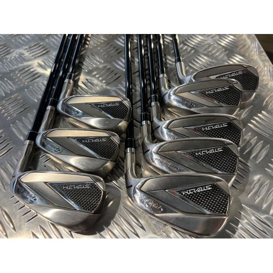 TaylorMade Stealth Irons Graphite Shafts Right Regular Fujikura Ventus