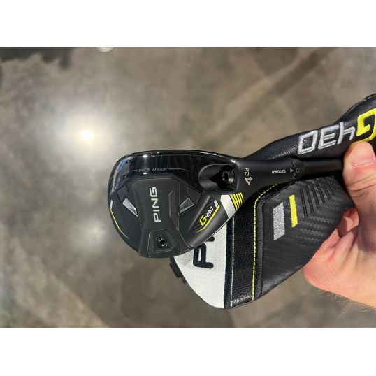 G430 Hybrid Right 4 Hybrid-22 Degree Stiff Alta CB Black 70 (Used - 5 Star)