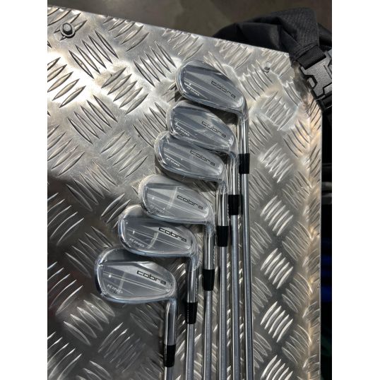 King CB Irons Steel Shafts Right CUSTOM 6-PW+GW (Custom 40953) (Used - 5 Star)