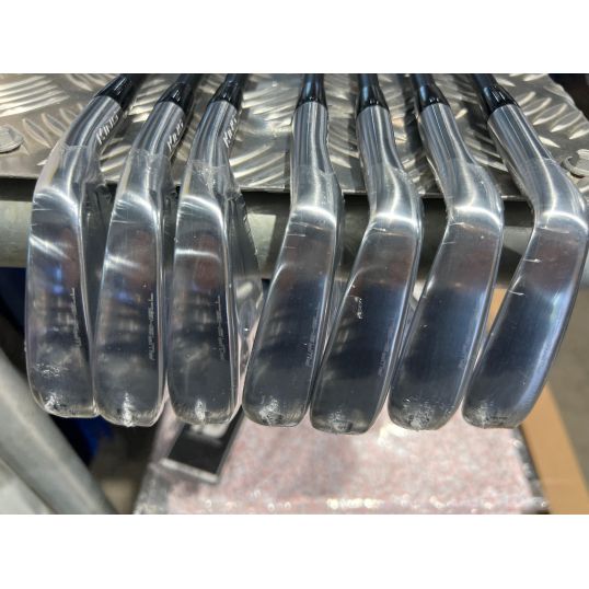 Forged Tec Irons Graphite 2022 Right Senior KBS PGI 65 5-PW+GW (Used - 5 Star)