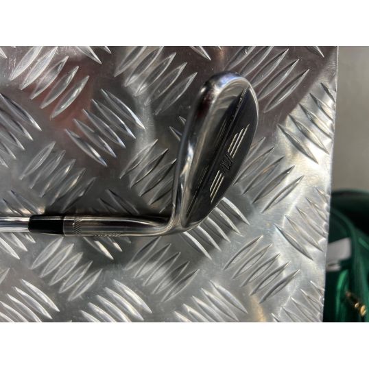Vokey SM9 Brushed Steel Wedge Right 60 4 L-Grind Wedge Dynamic Gold S200 (Used - 3 Star)