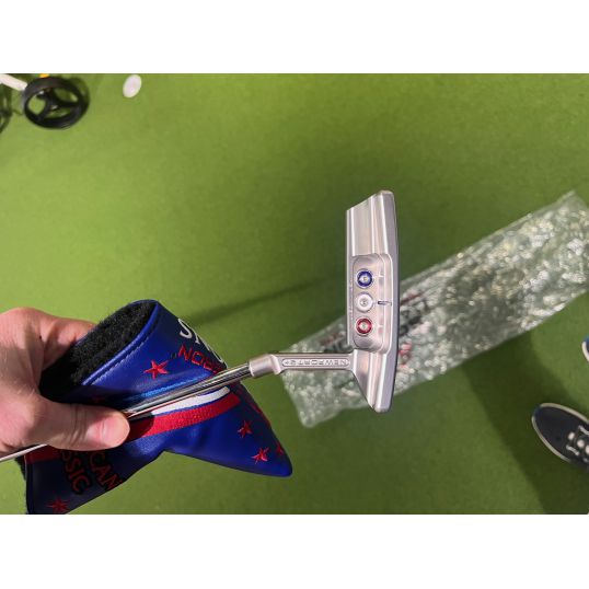 Scotty Cameron Champions Choice Newport 2 Plus Button Back Putter Right 35 (Used - 5 Star)