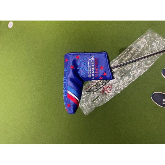 Scotty Cameron Champions Choice Newport 2 Plus Button Back Putter Right 35 (Used - 5 Star)