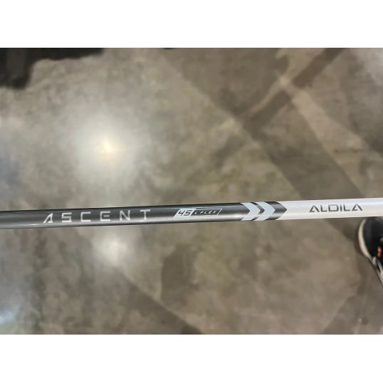 TaylorMade STEALTH 2 HD 5 Wood For Women - 19° Loft, Aldila Ascent Ladies Shaft (Mint Condition)