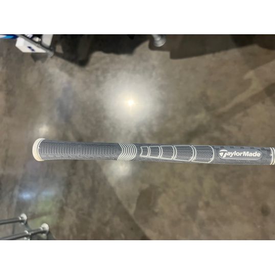 Stealth Ladies Rescue Right 7 Hybrid-31 Degree Ladies Aldila Ascent Ladies 45 (Used - 3 Star)