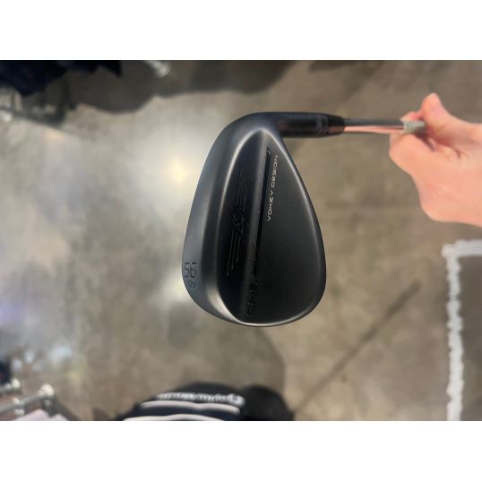 Vokey SM9 Jet Black Wedge Right 56 10 S-Grind Wedge Dynamic Gold S200 (Used - 4 Star)