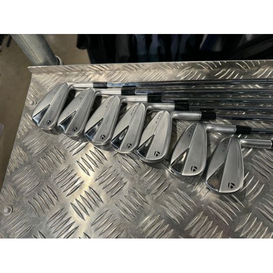 P770 Irons 2023 Steel Shafts Right CUSTOM 4-PW (Custom 44143) (Used - 3 Star)