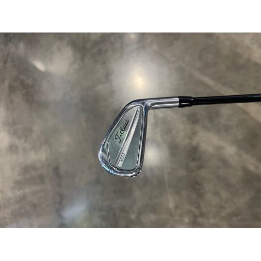 T200 Utility Iron Graphite Shaft Right 4 Hybrid-23 Degree Stiff Hzrdus Black Gen 4 90 (Used - 4 Star)