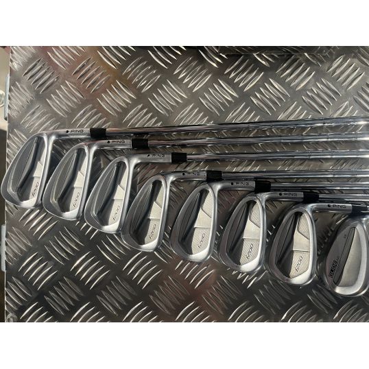 i200 Irons Steel Shafts Right Stiff KBS Tour 4-PW+SW (Used - 2 Star)