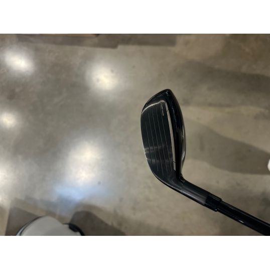 Qi10 Rescue Right 4 Hybrid-22 Degree Fujikura Ventus TR Blue HB Regular Lamkin Crossline 360 Black/Blue (Used - 4 Star)