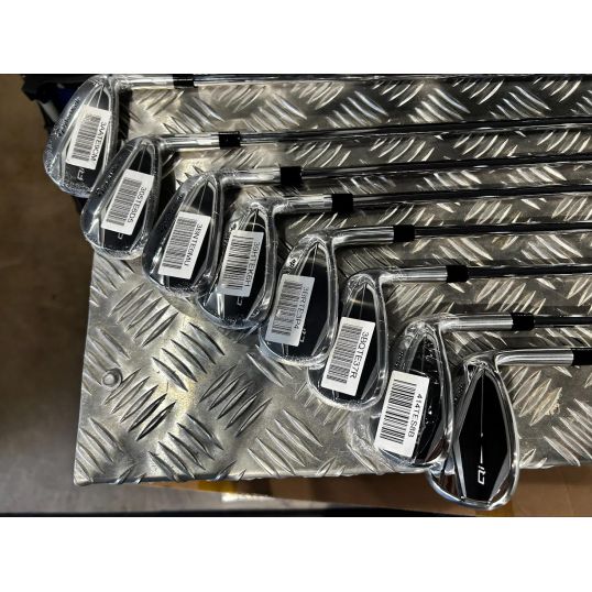 Qi10 Irons Steel Shafts Right CUSTOM 5-PW+AW+SW (Custom 48026) (Not Quite Perfect)
