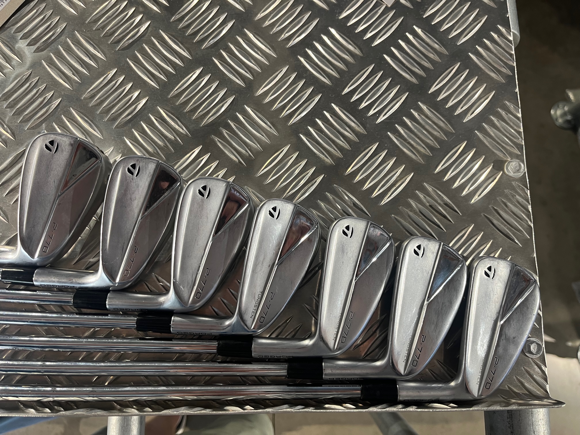 TaylorMade - jbeam GUT 18° JBeam G-UT Utility