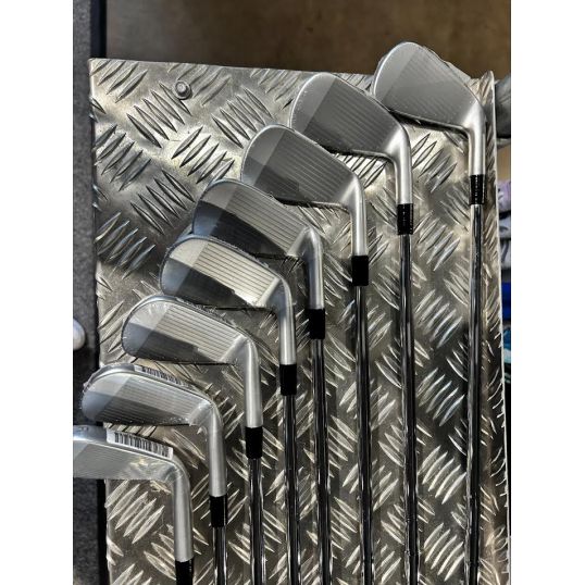 P790 Irons Steel Shafts Left CUSTOM CUSTOM 4-PW+AW (Custom 49317) (Not Quite Perfect)