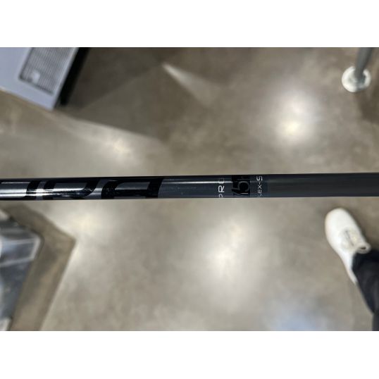 King F7 Hybrid Left Stiff Fujikura Pro 75H 3-4 Hybrid (Adjustable 19-22 Degree) (Used - 2 Star)