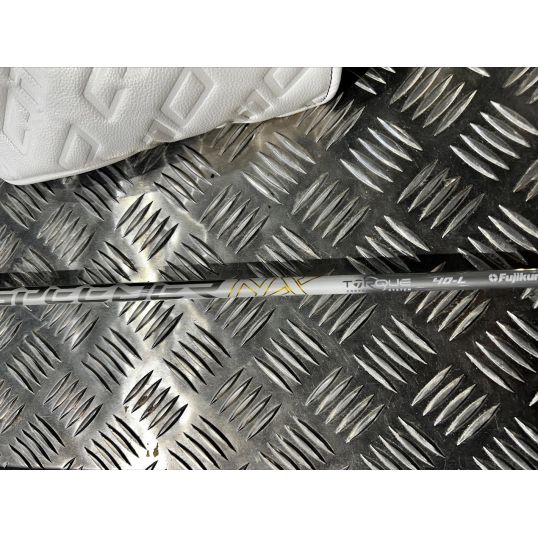 Qi10 Max Womens Rescue Right 4 Hybrid-23 Degree Fujikura Speeder NX TCS 40 Ladies Lamkin ST Soft Grey/White (Used - 4 Star)