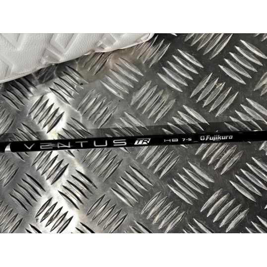 Qi10 Rescue Left 4 Hybrid-22 Degree Fujikura Ventus TR Blue HB Stiff Lamkin Crossline 360 Black/Blue (Not Quite Perfect)