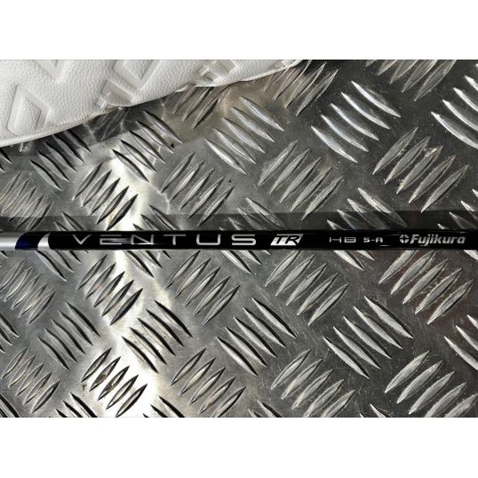 Qi10 Rescue Right 6 Hybrid-28 Degree Fujikura Ventus TR Blue HB Senior Lamkin Crossline 360 Black/Blue (Used - 4 Star)