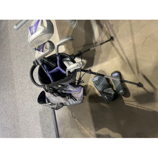 US Kids UltraLight Junior Golf Sets Right 54" Purple 5 Club Stand Bag