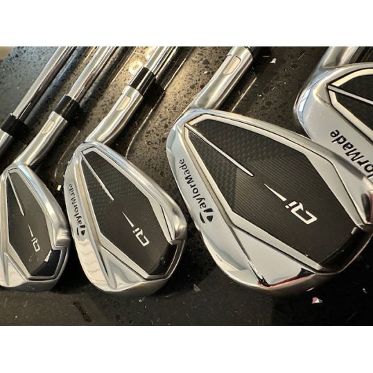 Qi10 Irons Steel Shafts Right Regular KBS Max MT 85 5-AW+SW (Used - 4 Star)