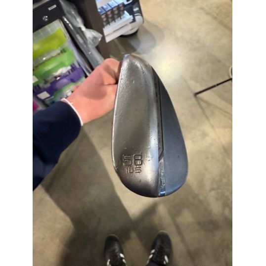 Vokey SM8 Jet Black Wedge Right 58 10 S-Grind Wedge Dynamic Gold Wedge (Used - 2 Star)